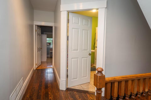 Tiny photo for 383 W Hubbard Avenue, Columbus, OH 43215 (MLS # 226037962)