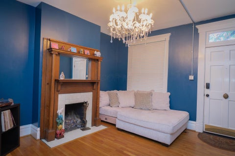 Tiny photo for 383 W Hubbard Avenue, Columbus, OH 43215 (MLS # 226037962)