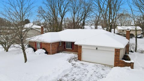 Tiny photo for 6784 Heathview Street, Columbus, OH 43085 (MLS # 226001806)