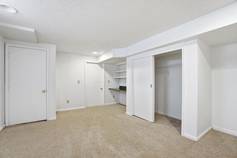 Tiny photo for 6784 Heathview Street, Columbus, OH 43085 (MLS # 226001806)