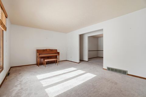 Tiny photo for 6784 Heathview Street, Columbus, OH 43085 (MLS # 226001806)