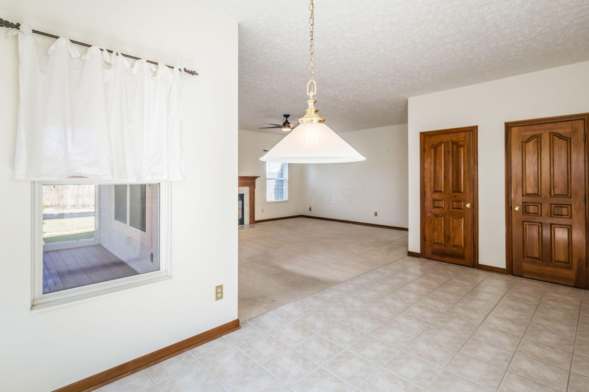 7801 Westbury Court, Dublin, Ohio image 24
