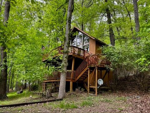 Homes For Sale - 701 Natchez Lane<br/> Hocking County, Sugar Grove, OH 43155