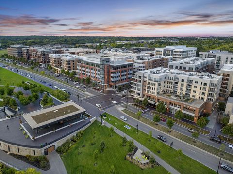 Tiny photo for 6745 Longshore Street 309 #309, Dublin, OH 43017 (MLS # 225045332)