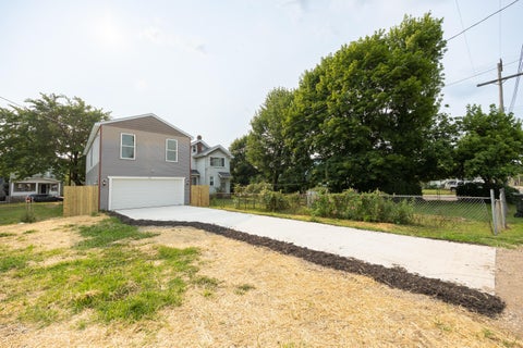 Tiny photo for 130 S Harris Avenue, Columbus, OH 43204 (MLS # 226026637)