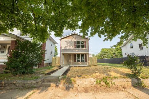 Tiny photo for 130 S Harris Avenue, Columbus, OH 43204 (MLS # 226026637)