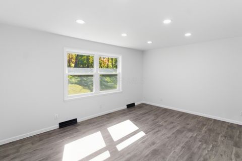 Tiny photo for 12491 Lesley Road SE, Heath, OH 43056 (MLS # 225039510)