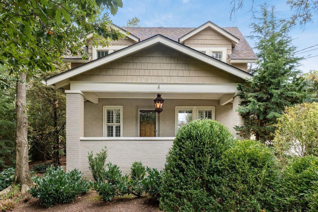 Photo of 6610 Worthington Galena Road, Worthington, OH 43085 (MLS # 225039394)