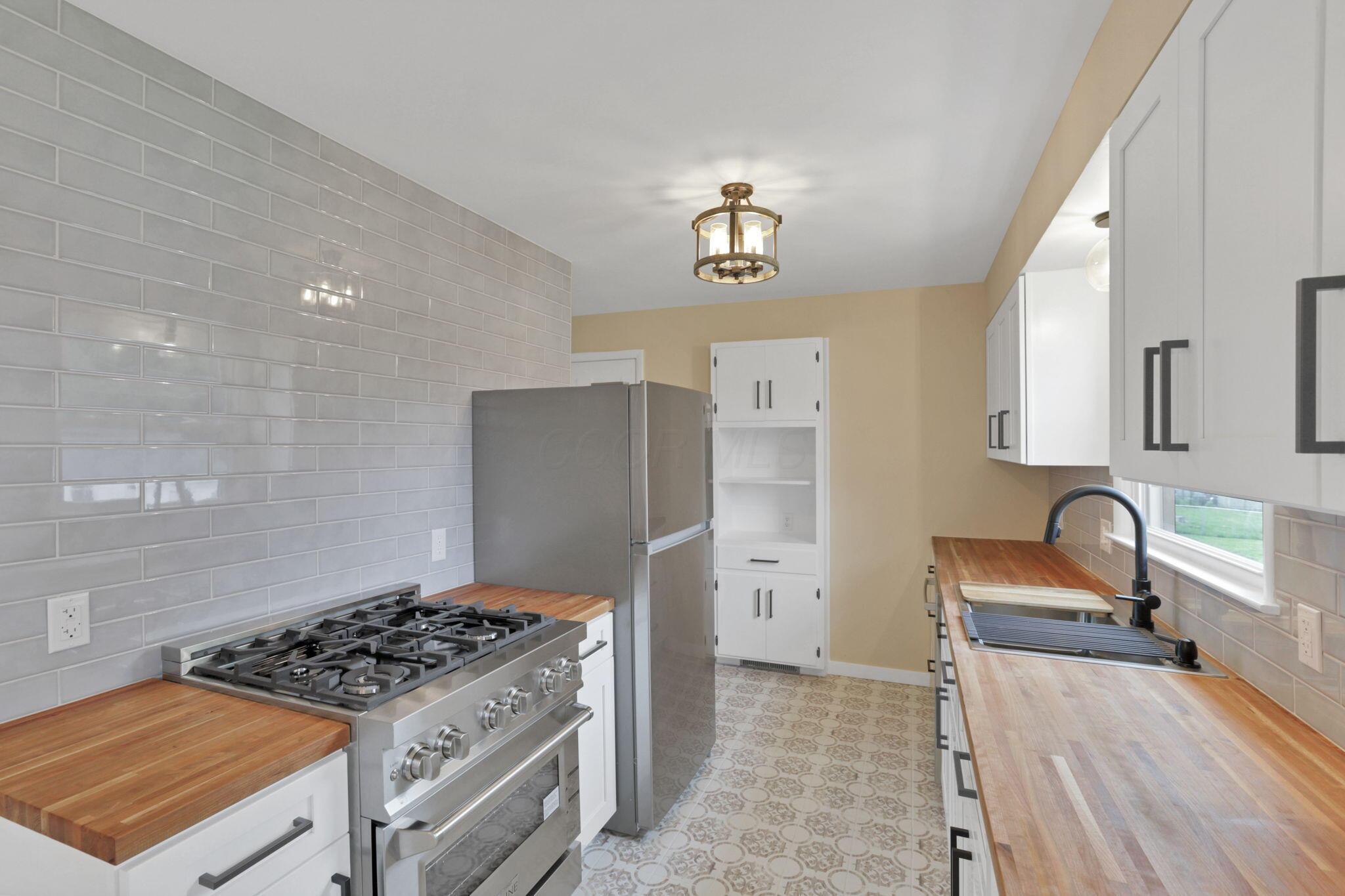 1783 Glenmar Drive, Lancaster, Ohio image 7