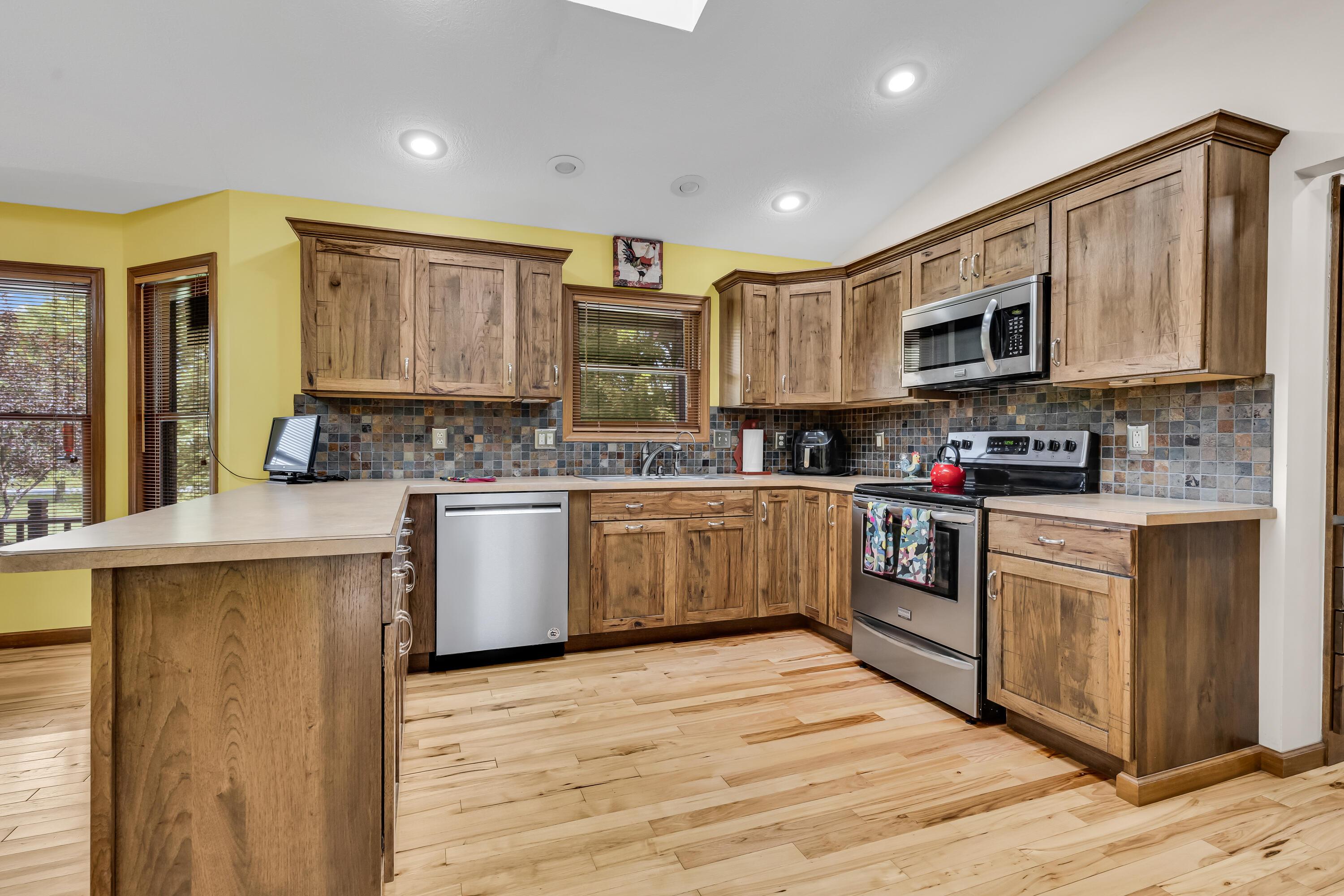 3753 Homer Road, Utica, Ohio image 34