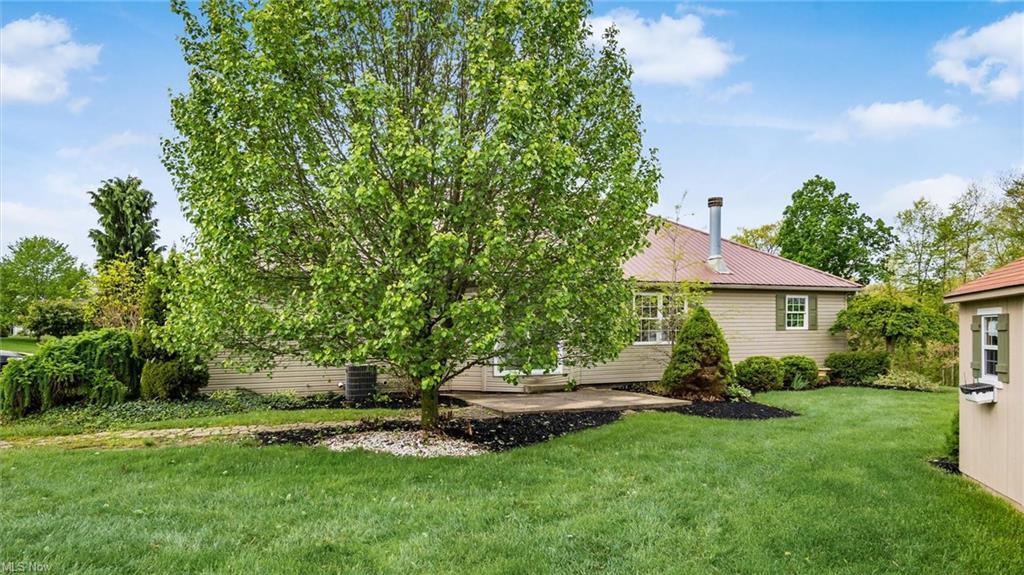 5365 Pine Valley Drive, Zanesville, Ohio image 30