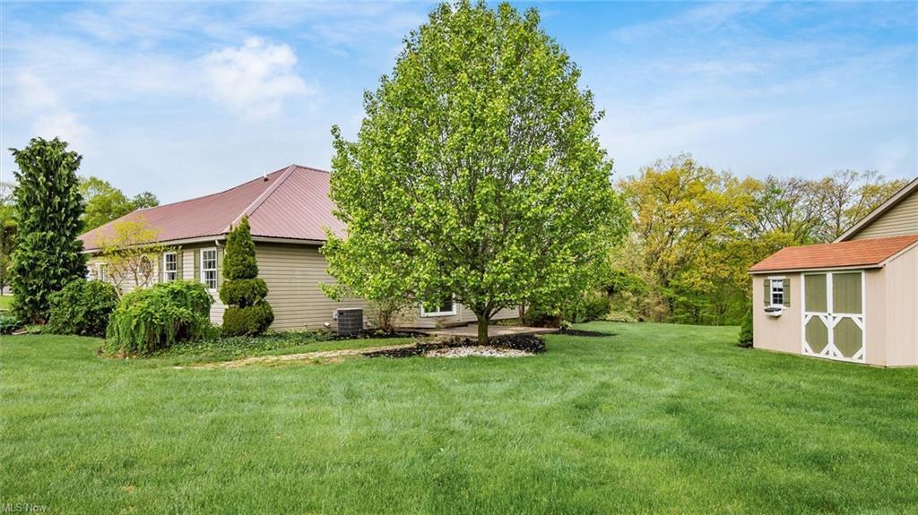 5365 Pine Valley Drive, Zanesville, Ohio image 29