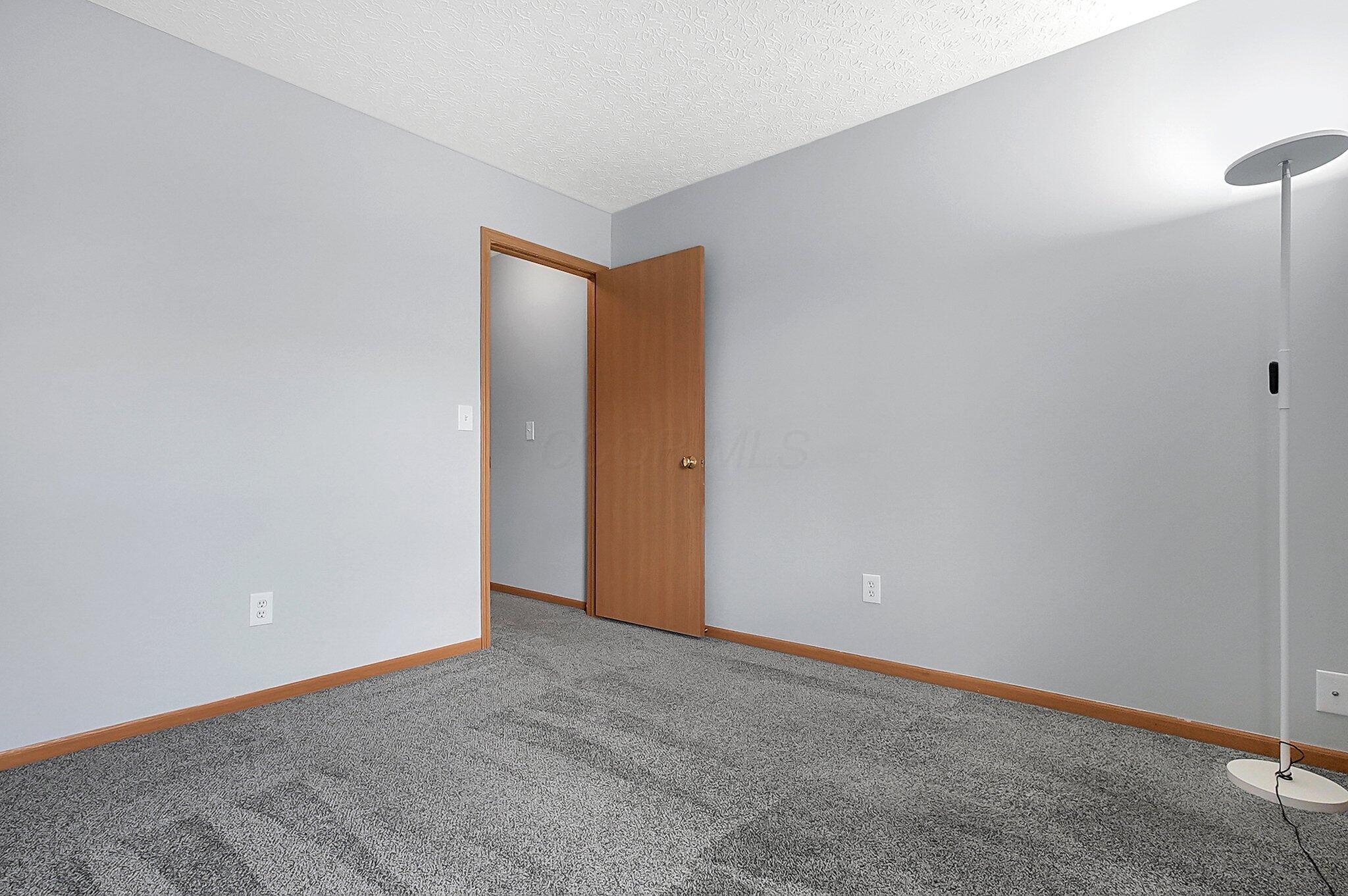 2669 Patrick Henry Avenue, Columbus, Ohio image 27