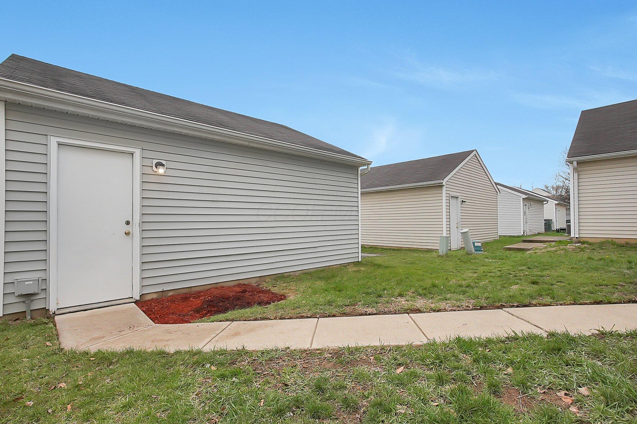 2669 Patrick Henry Avenue, Columbus, Ohio image 30