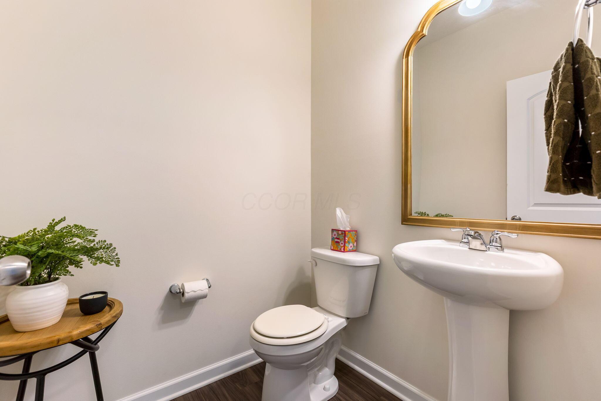324 Raccoon Avenue, Johnstown, Ohio image 9