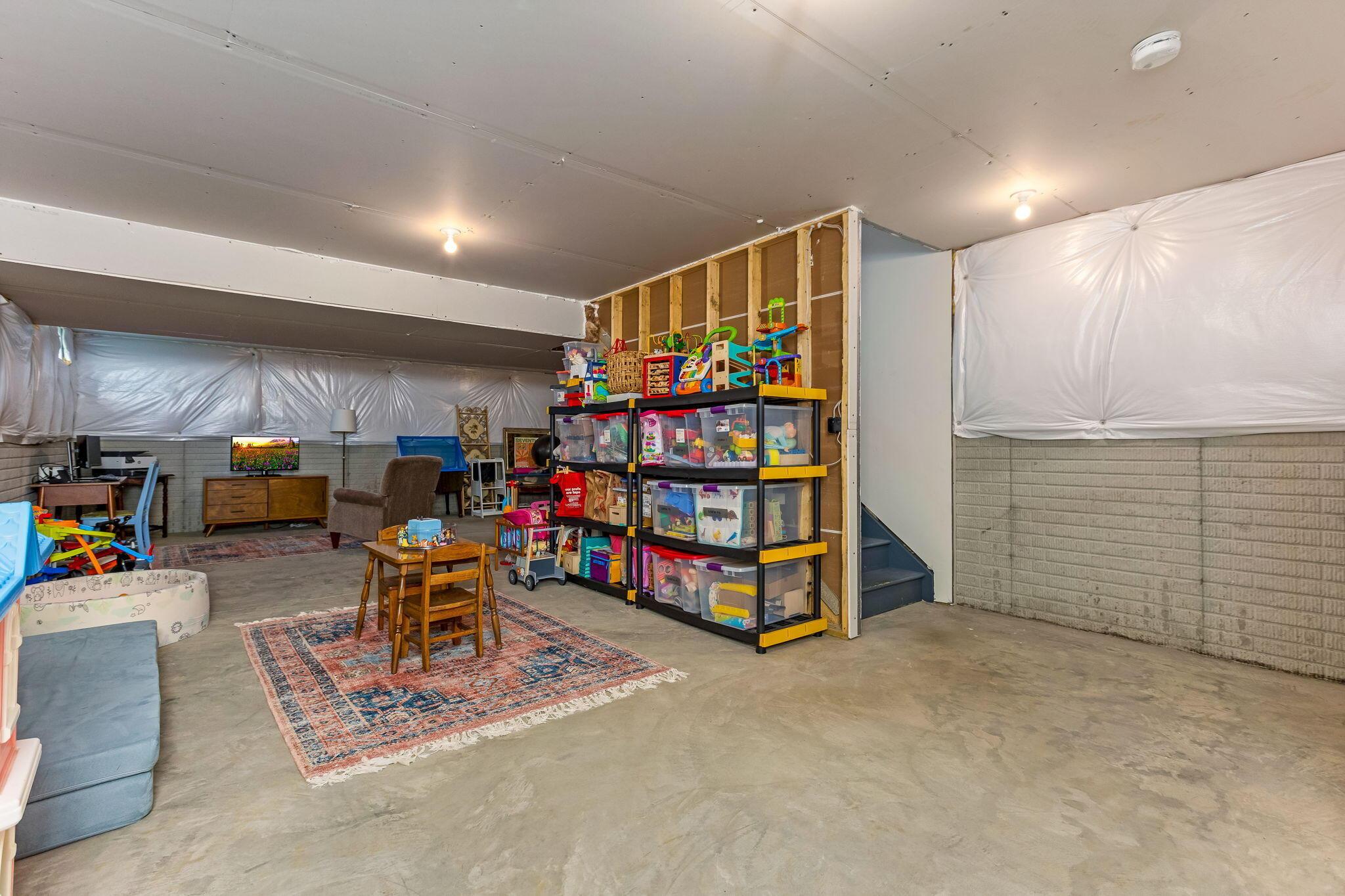 324 Raccoon Avenue, Johnstown, Ohio image 34