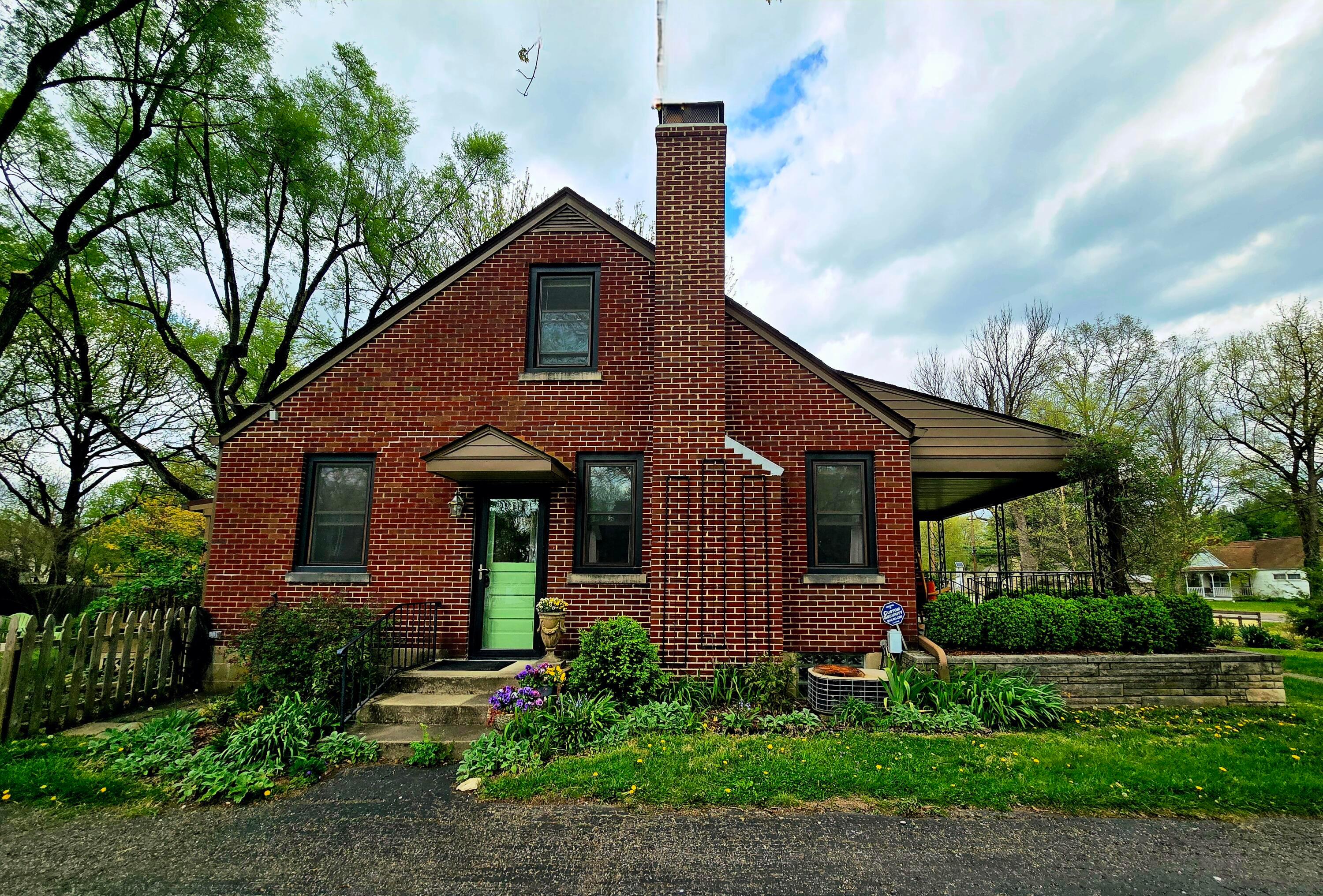 3003 Courtright Road