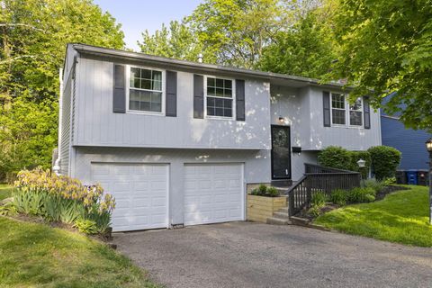 Photo of 5654 Montevideo Road, Westerville, OH 43081 (MLS # 226016840)