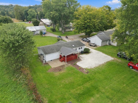 Tiny photo for 726 Beech Street, Warsaw, OH 43844 (MLS # 226037449)