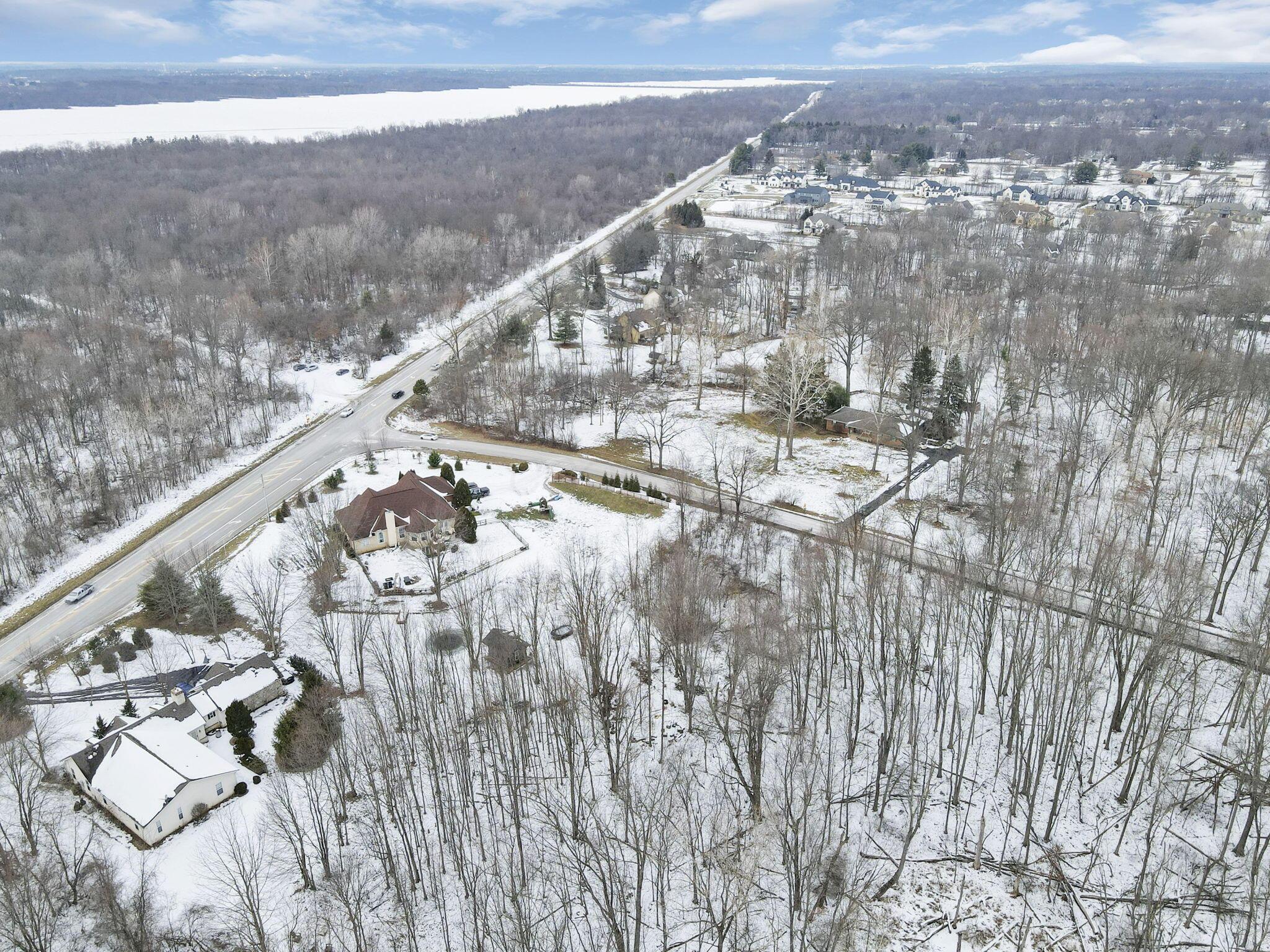 Plumb Road, Galena, Ohio image 8