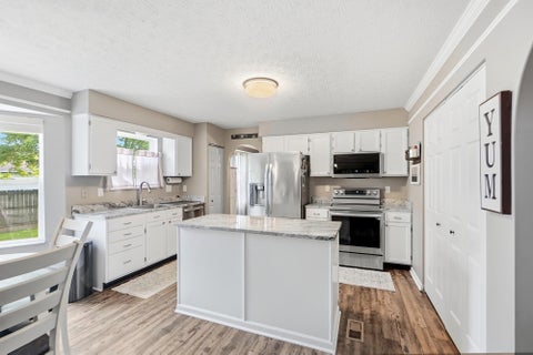 Tiny photo for 3614 Courtland Drive, Lewis Center, OH 43035 (MLS # 226036188)