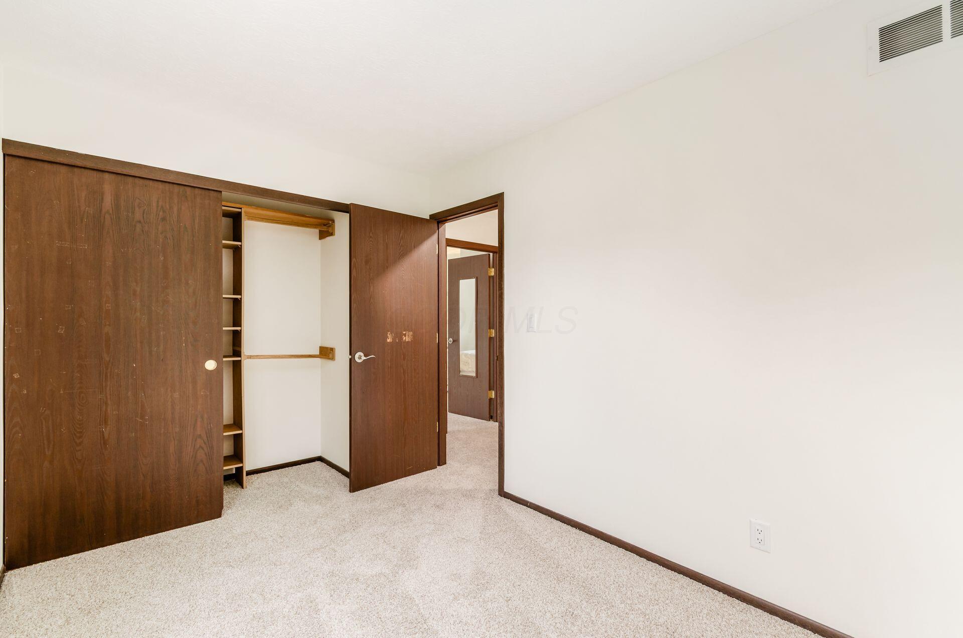 1672 Flat Rock Court, Columbus, Ohio image 31