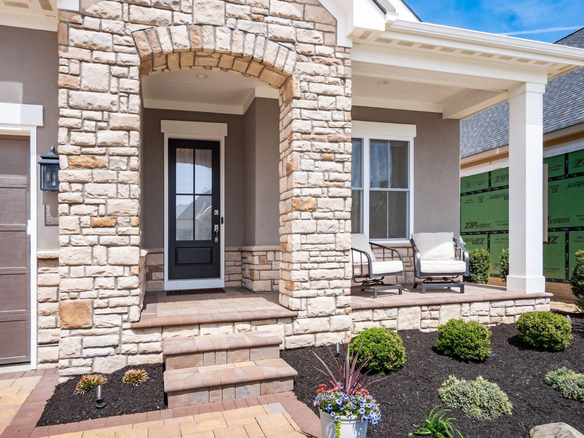 7026 Claymore Drive, Dublin, Ohio image 3