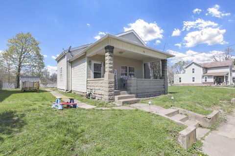Photo of 75 Gay Street, Newark, OH 43055 (MLS # 226011578)