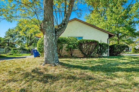 Tiny photo for 2564 Hardy Parkway Street, Grove City, OH 43123 (MLS # 225037410)