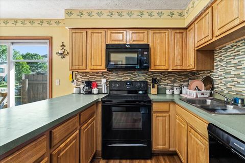 Tiny photo for 2564 Hardy Parkway Street, Grove City, OH 43123 (MLS # 225037410)