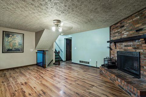 Tiny photo for 2564 Hardy Parkway Street, Grove City, OH 43123 (MLS # 225037410)