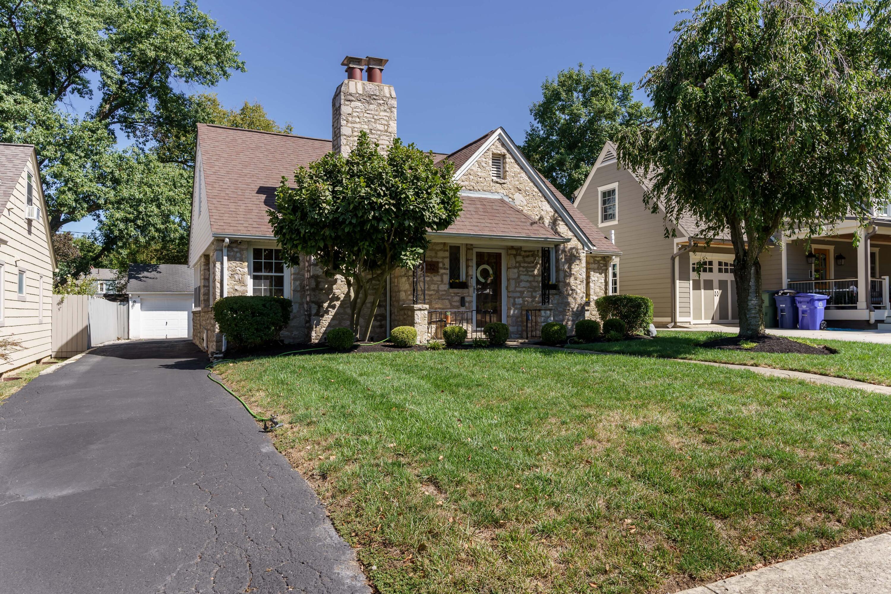 View Columbus, OH 43214 house