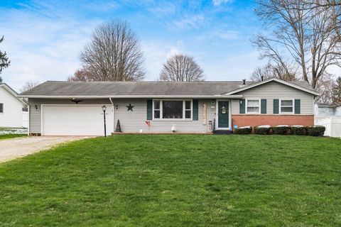 Photo of 139 N 39th Street, Newark, OH 43055 (MLS # 226008275)