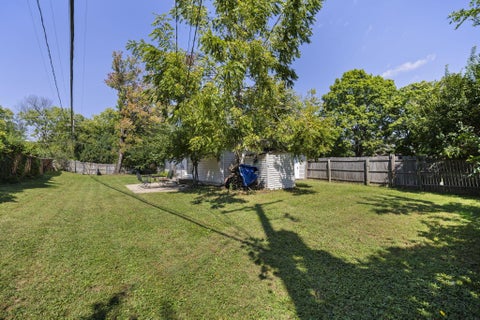Tiny photo for 5029 Brinwood Place, Columbus, OH 43232 (MLS # 226034613)