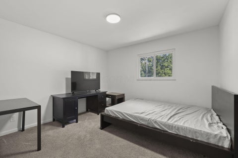 Tiny photo for 5029 Brinwood Place, Columbus, OH 43232 (MLS # 226034613)