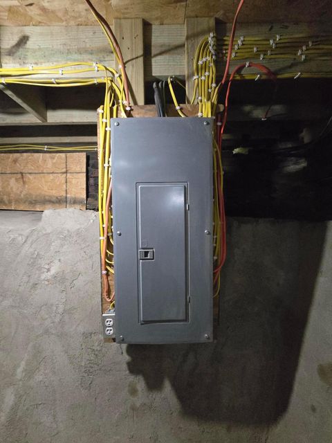 Tiny photo for 1403 Playford Avenue, Zanesville, OH 43701 (MLS # 226000169)