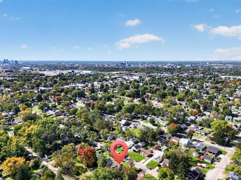 Tiny photo for 2610 Grasmere Avenue, Columbus, OH 43211 (MLS # 226037960)