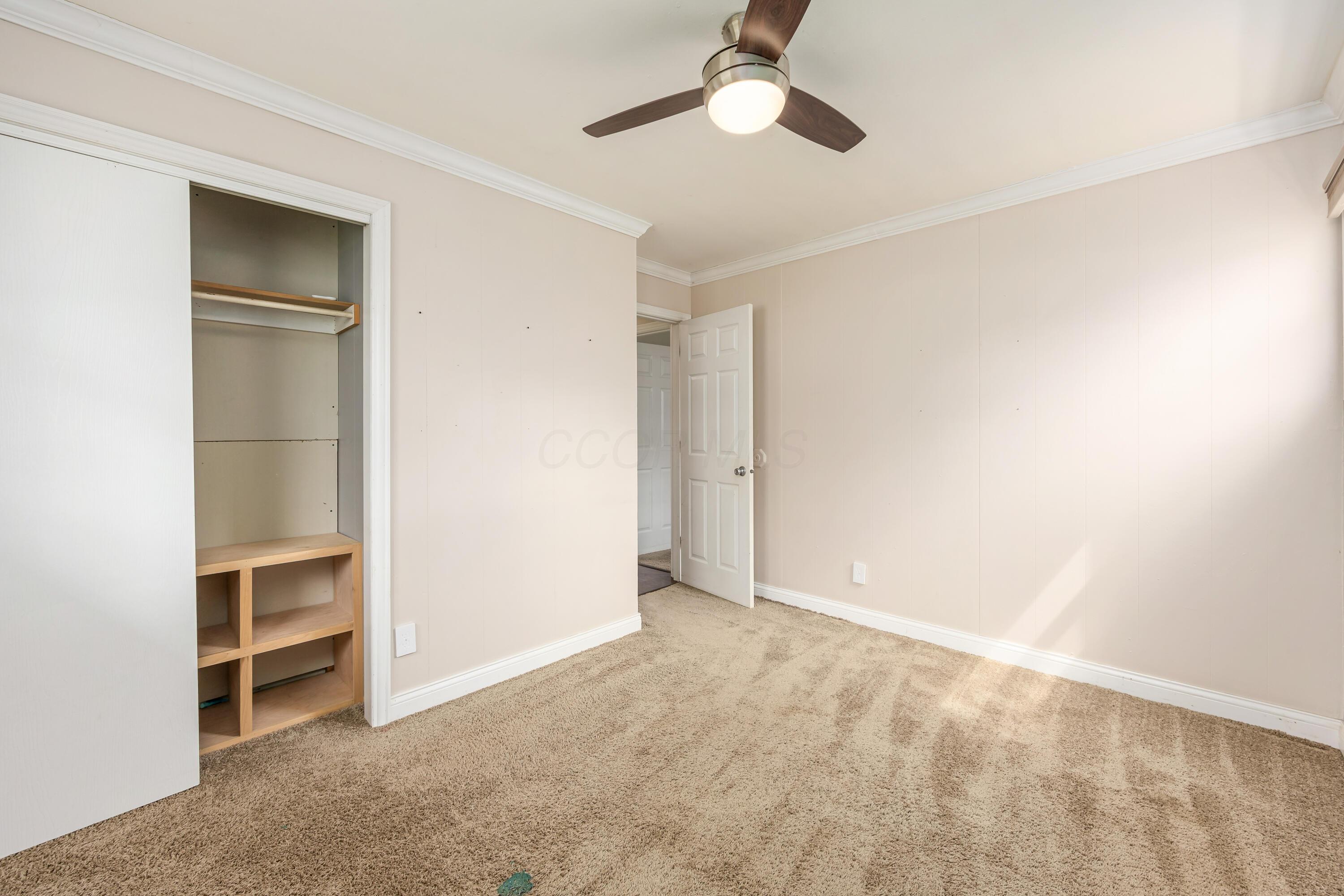 5270 Crescent Drive, Hilliard, Ohio image 12