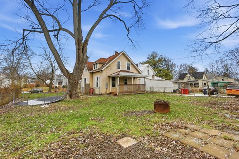 Tiny photo for 200 Washington Avenue, London, OH 43140 (MLS # 225045330)
