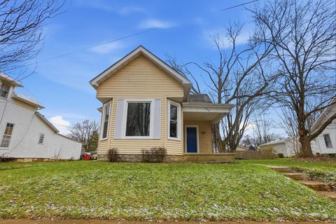 Tiny photo for 200 Washington Avenue, London, OH 43140 (MLS # 225045330)