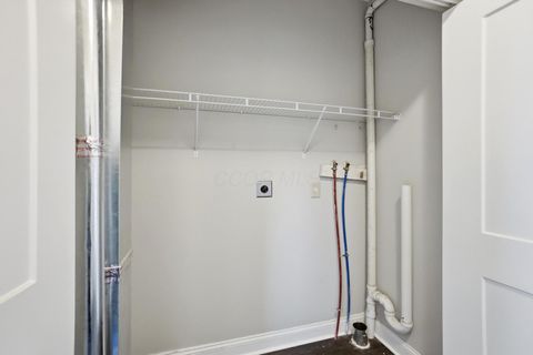 Tiny photo for 200 Washington Avenue, London, OH 43140 (MLS # 225045330)