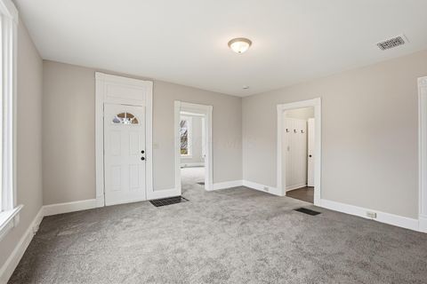 Tiny photo for 200 Washington Avenue, London, OH 43140 (MLS # 225045330)