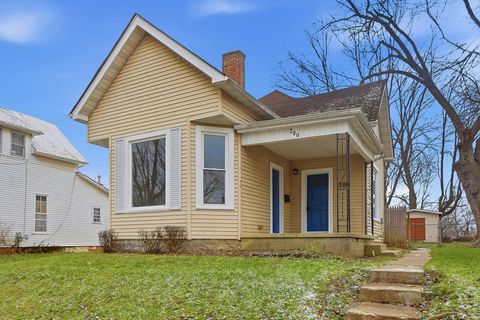 Tiny photo for 200 Washington Avenue, London, OH 43140 (MLS # 225045330)