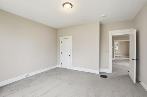 Tiny photo for 200 Washington Avenue, London, OH 43140 (MLS # 225045330)
