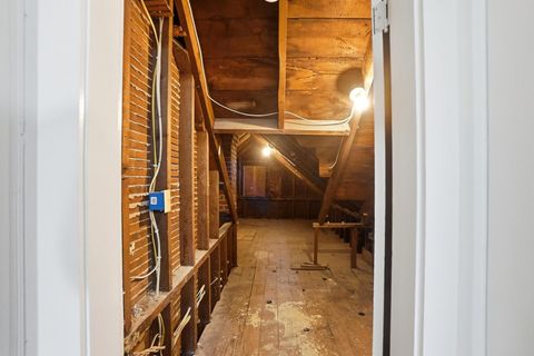 Tiny photo for 200 Washington Avenue, London, OH 43140 (MLS # 225045330)