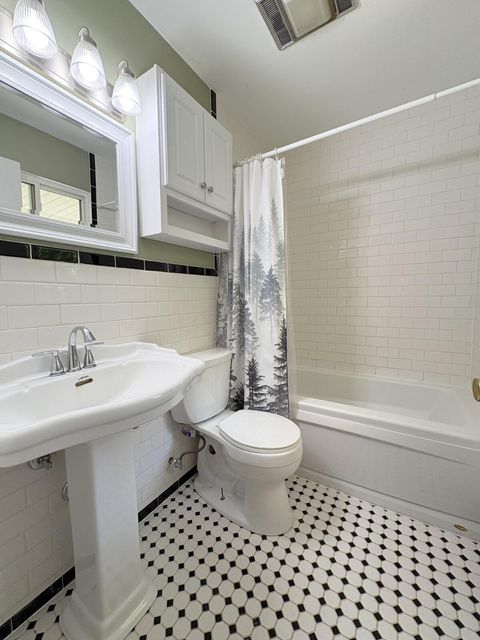 Tiny photo for 7 Cable Lane, Athens, OH 45701 (MLS # 226020333)