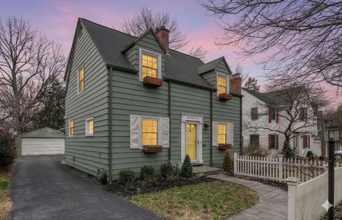 Photo of 139 Aldrich Road, Columbus, OH 43214 (MLS # 226009149)