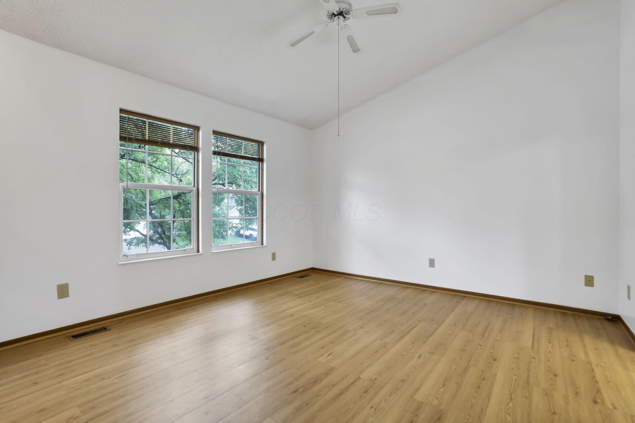 3523 Frenchpark Drive, Columbus, Ohio image 6