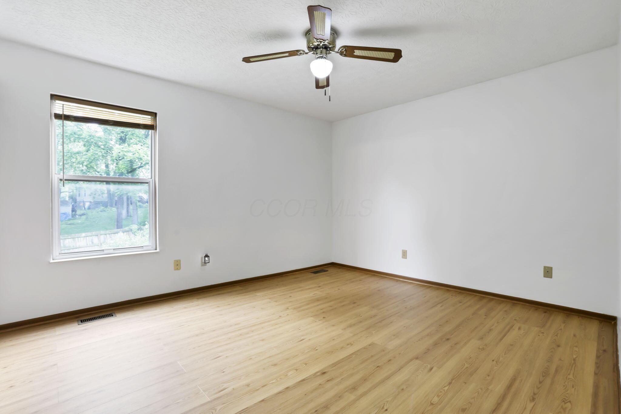 3523 Frenchpark Drive, Columbus, Ohio image 20