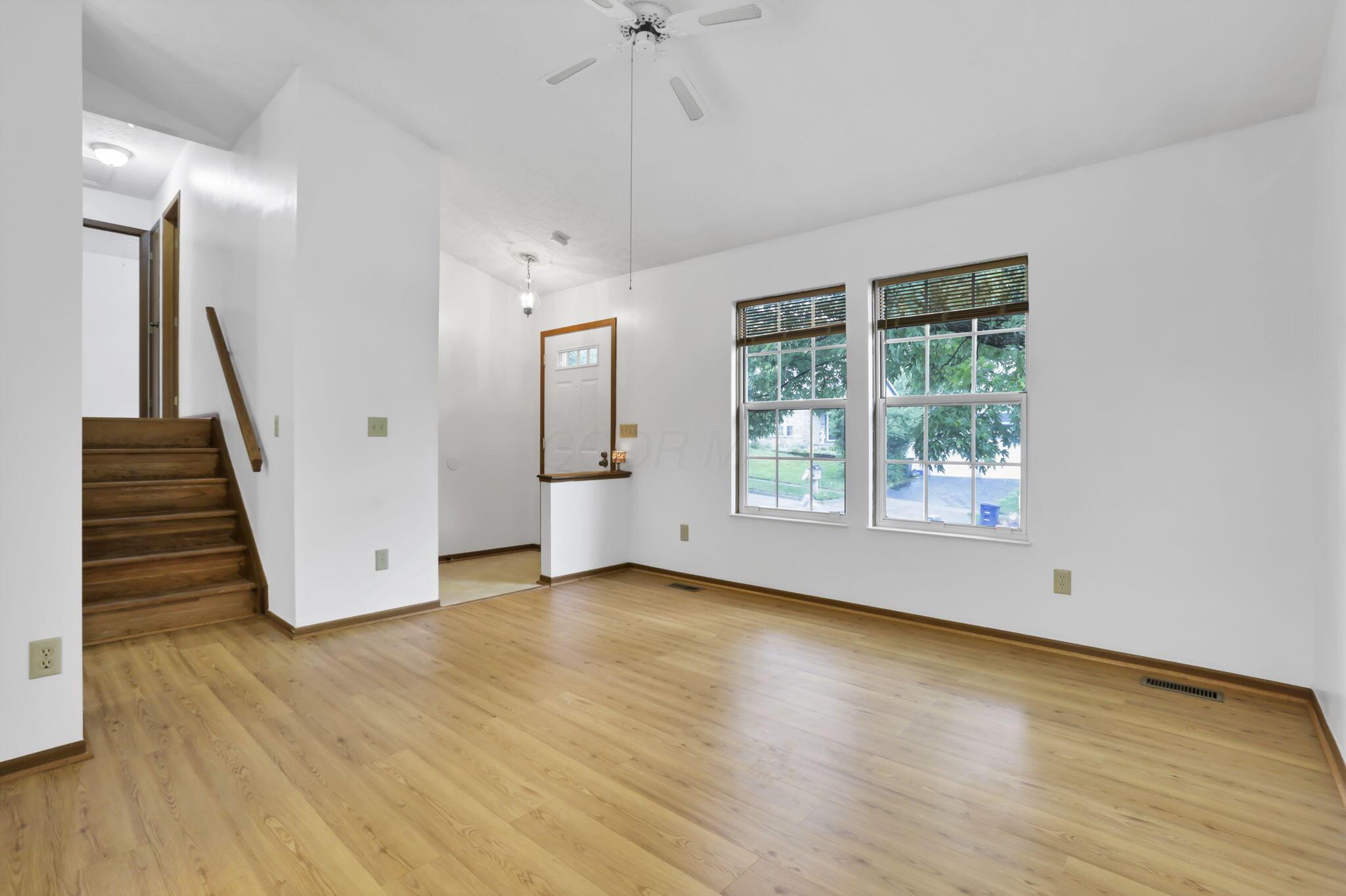 3523 Frenchpark Drive, Columbus, Ohio image 7